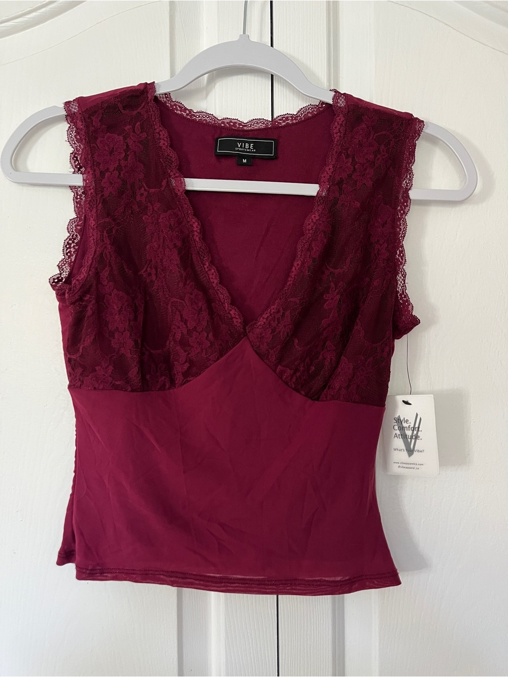 Vibe Sleeveless Lace-Trim Top